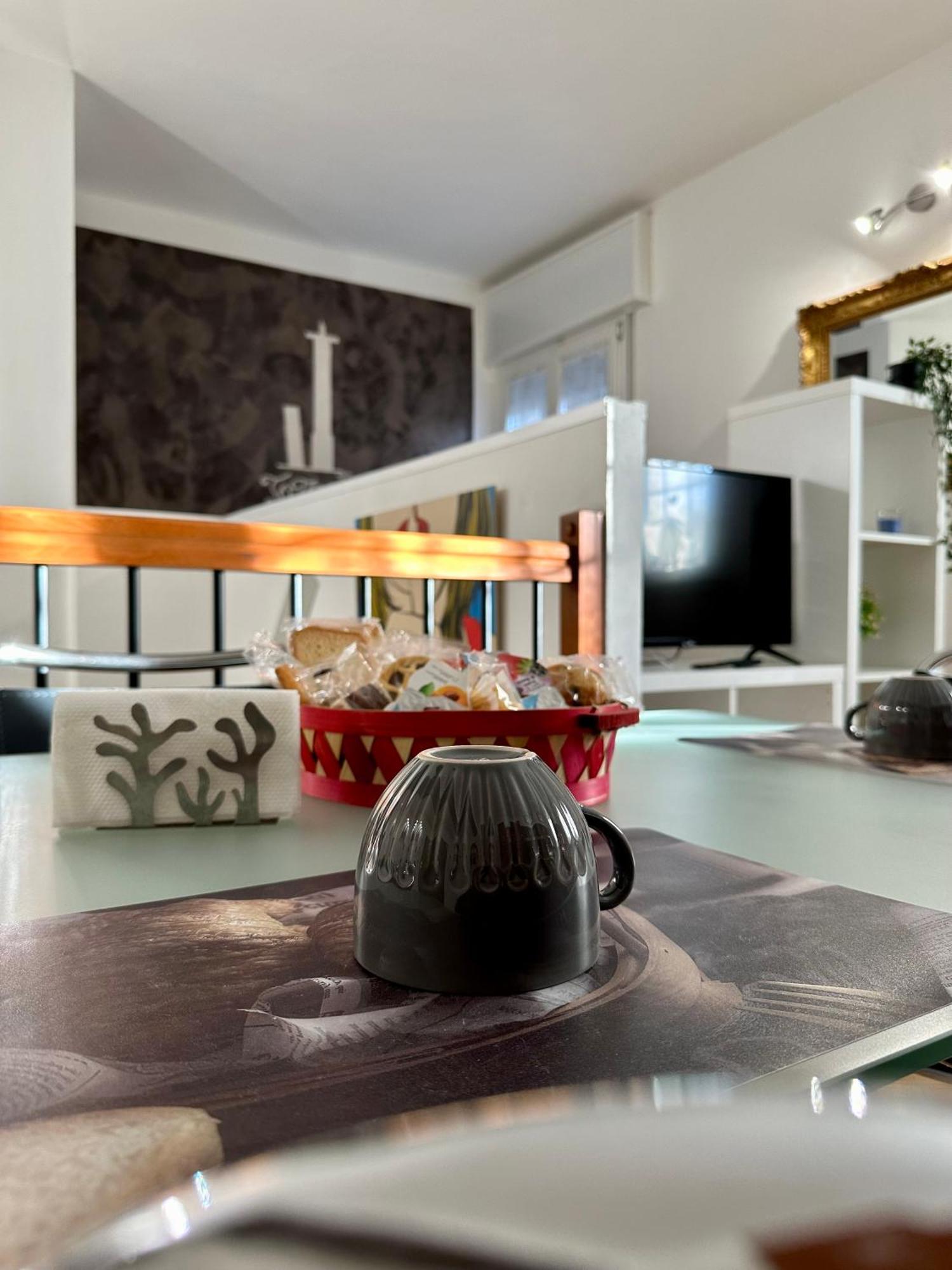 Casavacanzetoffee Болонья Экстерьер фото